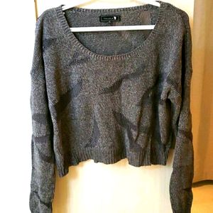 Aritzia Talula Cropped Sweater